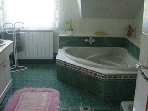 Budapest chambre d'hote - la grande salle de bain